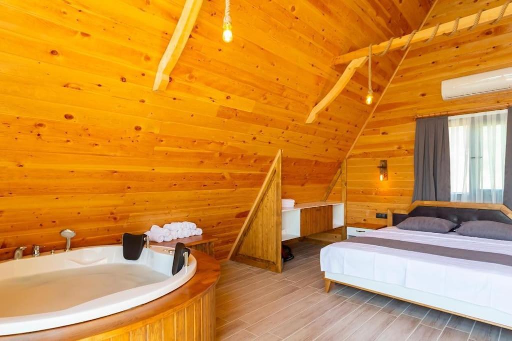 Villa Zeytin Havuzlu Jakuzili Fethiye Ngoại thất bức ảnh